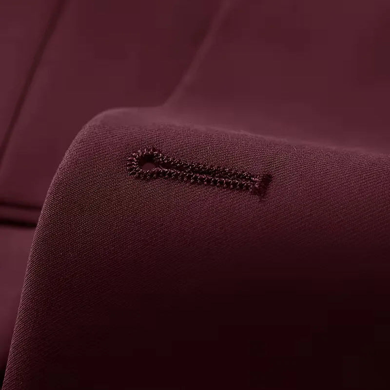 Exquisite slim fit double-breasted 3-piece suit with waistcoat, embodying men's timeless elegance.