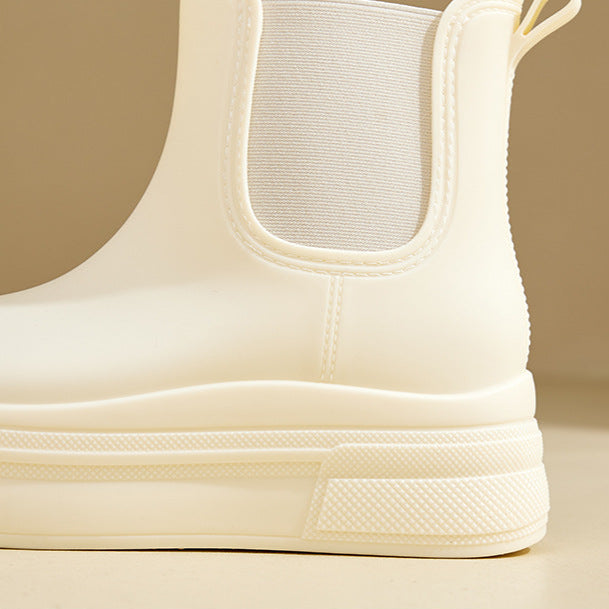 Mona | Refined Elegant Modern Boots