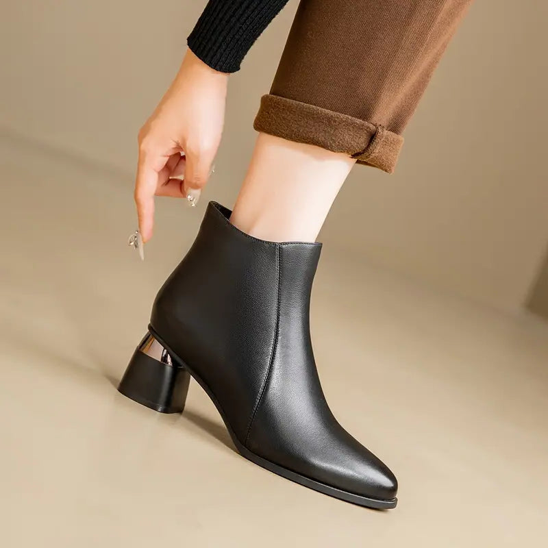 Nyla | Curated Editorial Tailored Boots